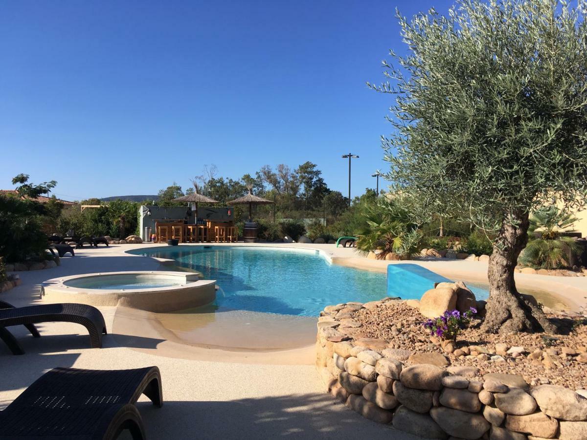 L'Hacienda Piscine Chauffee A 28, Spa, Boulodrome Et Court De Tennis Prives, 2 Villas Independantes بورتو فيكشْيو المظهر الخارجي الصورة